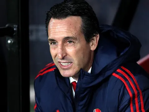 "Không phải Emery, ông ấy sẽ giúp Arsenal chơi bóng đá tấn công"