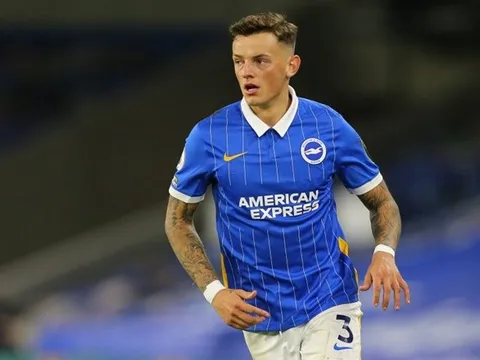 Campbell chỉ ra lợi thế lớn nhất của Arsenal trước Chelsea vụ Ben White