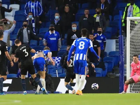 Ngược dòng trận cầu 5 bàn, Man City nhận thất bại nặng nề