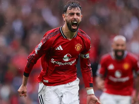 Bruno Fernandes áp sát cột mốc kiến tạo vĩ đại nhất lịch sử