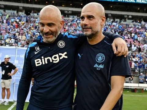 Cái bóng vĩ đại của Pep Guardiola và canh bạc cho Enzo Maresca