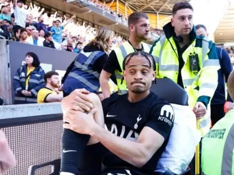 Xavi Simons tan nát trái tim vì nghỉ hết mùa và lỡ World Cup
