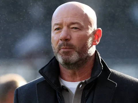 Tottenham sứt mẻ, Shearer dự đoán West Ham trụ hạng