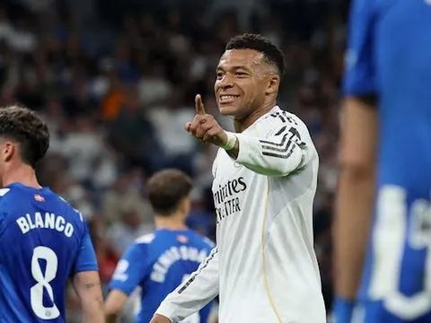 Mbappe vượt Benzema và bám sát CR7 sau 100 trận tại Real