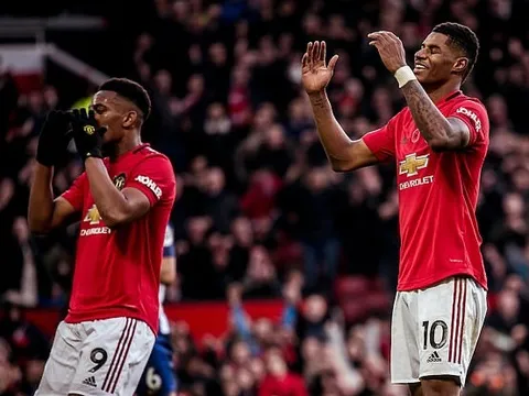 Mặc Martial - Rashford thăng hoa, Man Utd vẫn theo dõi sát 3 tiền đạo