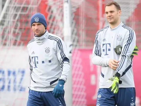 24 cú sút = 1 bàn thắng, sao Bayern chỉ biết "than trời trách đất"