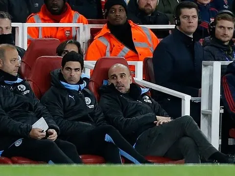 Kevin Bruyne: Arsenal mang cơ hội đến, Man City cần để người đó rời đi