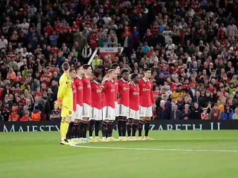 M.U, Arsenal hủy họp báo sau trận mở màn Europa League