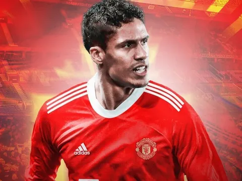 Vụ Varane 24h qua: Chi tiết mức lương và cú áp phe của Man Utd