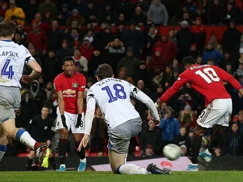 5 điểm nhấn Man United 3-0 Colchester: Ole dùng "bài tủ"; Quỷ đỏ đi đúng hướng?