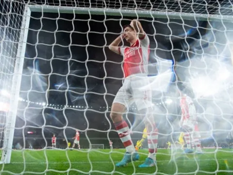 Carragher: Arsenal thiếu một yếu tố mà Man Utd đang sở hữu