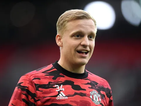 Van de Beek nói thẳng về tương lai ở Man Utd