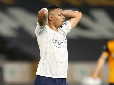 Sau Aguero, Man City lại méo mặt khi mất thêm chân sút chủ lực