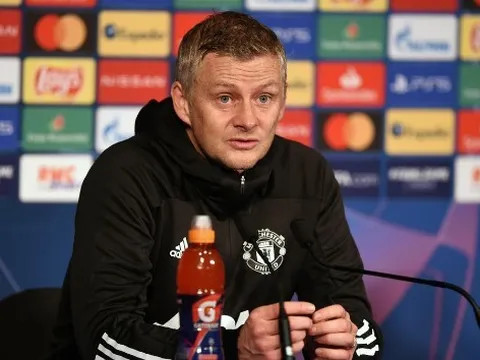 Ferdinand nói phũ về cơ hội của M.U ở Champions League