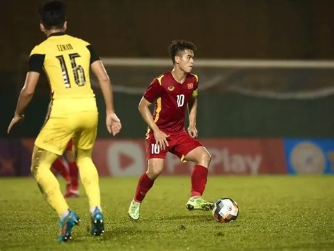 Thăng hoa cùng U19 Việt Nam, Khuất Văn Khang sẽ sớm ra mắt V-League?