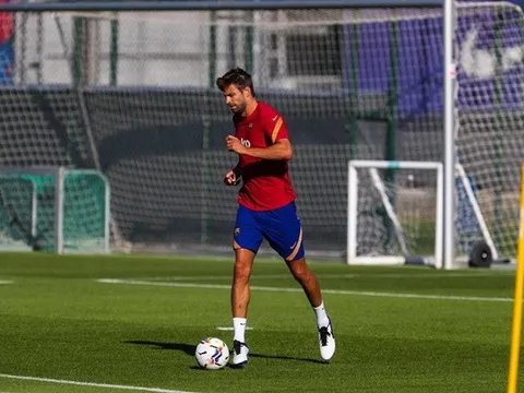 Danny Murphy chỉ rõ nguyên nhân Liverpool thua thảm trước Aston Villa