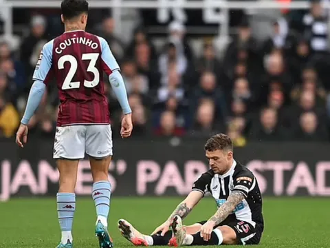 Hậu vệ phải hay nhất nước Anh tuần qua lên tiếng sau chấn thương