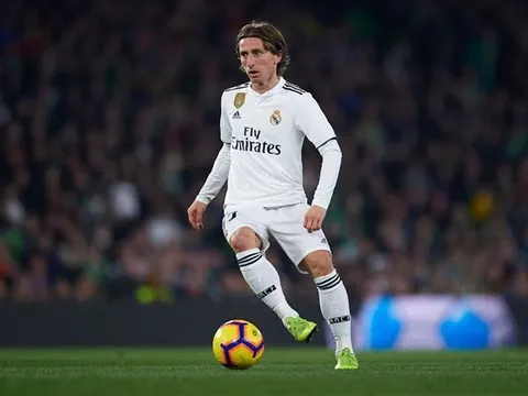 'Ngoài Henry, tôi còn dành tình cảm cho Ronaldo nữa'