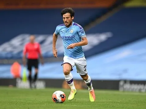 "Hãy cho cầu thủ Chelsea đó đá nhiều hơn, trung vệ hay nhất sau Silva"