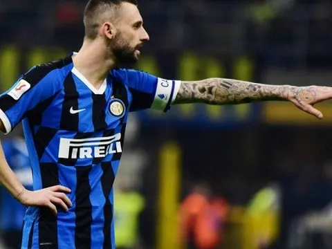 Tin tưởng Stefano Sensi, Conte bán 'mỏ neo' để có tiền mua Kante