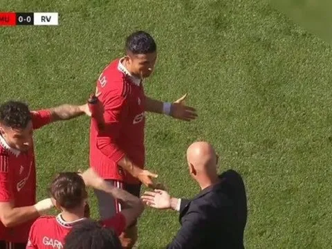 Ronaldo "bật thầy" bất thành và cái kết sẽ đắng?
