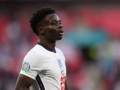 3 cầu thủ Arsenal đáng xem nhất mùa 2021/22: Nhạc trưởng tuổi teen