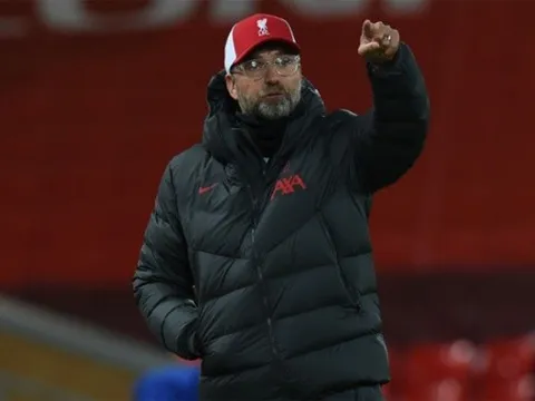 3 chữ ký Liverpool vẫn có thể chiêu mộ sau "deadline day": Tia chớp đen 1998