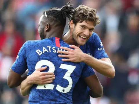 3 CLB Premier League thăng tiến chóng mặt chỉ sau 2 vòng gần nhất