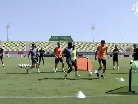 3 điểm nhấn trong buổi tập của Man Utd: Iqbal trổ tuyệt kỹ