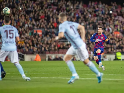 3 điều đáng chú ý nhất trong trận Barca huỷ diệt Celta Vigo: Valverde lại sống nhờ "vị Thánh"!