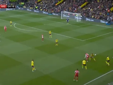 3 lần phô diễn tuyệt kỹ giật gót, Arsenal làm tê cứng hàng thủ Watford