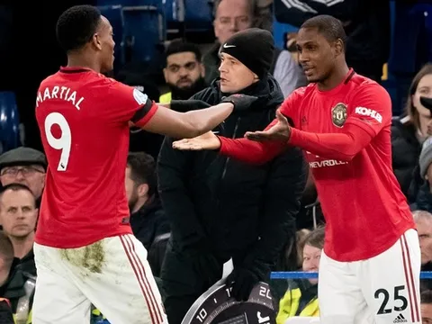 3 lý do Man Utd nên chiêu mộ 'bản nâng cấp' của Ighalo