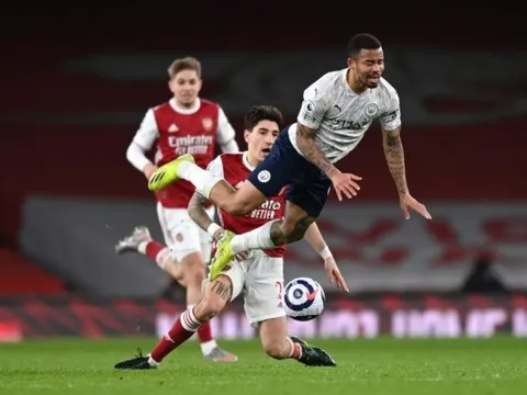 3 sao Arsenal lọt đội hình tệ nhất mùa giải ở Premier League