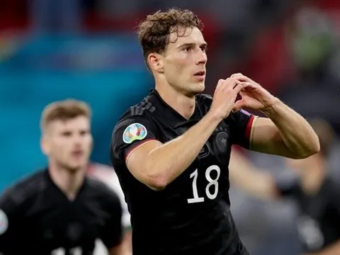 Xác nhận Man United bỏ lỡ tiền vệ vạn người mê