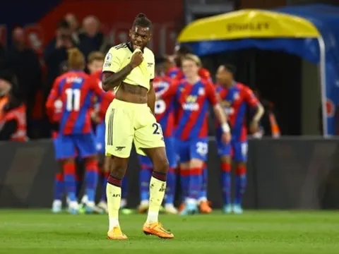 3 đội bóng muốn chiêu mộ sao Arsenal