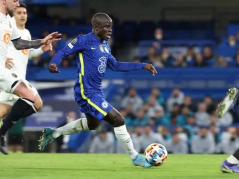 Tốc độ tuổi 30 của sao Chelsea khiến Pulisic thảng thốt