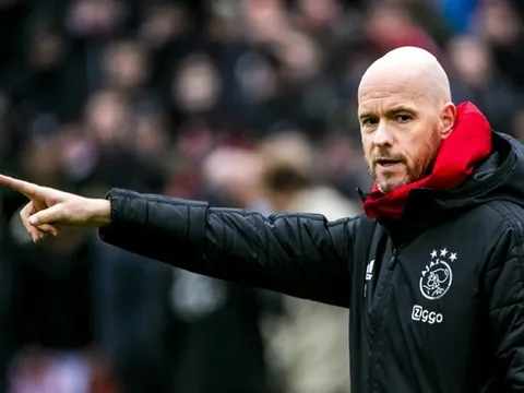 "Lẽ ra tôi phải vô địch Champions League hay Europa League"