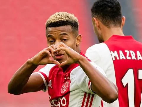 37 bàn sau 9 trận, Ajax tiếp tục san bằng kỷ lục của chính mình