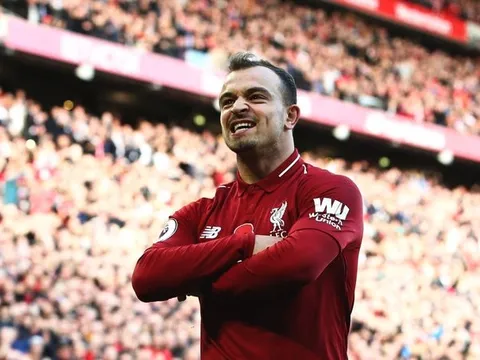CĐV Liverpool: "Lại chấn thương? Bán cậu ta đi"