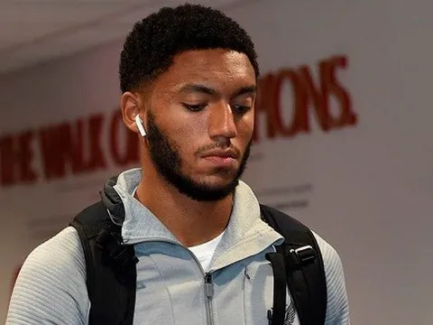 Sao Liverpool bị đồn ra đi, nhà báo lên tiếng: ''Tuyệt đối chỉ là rác rưởi''