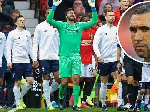 Liverpool thiếu điều gì ở Old Trafford? Huyền thoại Arsenal có đáp án