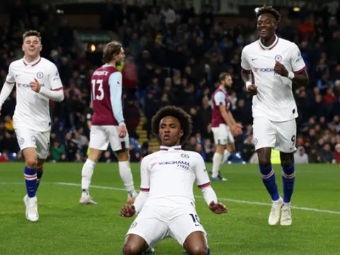 5 điểm nhấn Burnley 2-4 Chelsea: Điểm 10 hoàn hảo; Abraham "lạc lối"