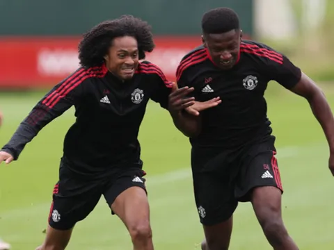 Hargreaves nêu bộ 3 tấn công lý tưởng cho Man Utd