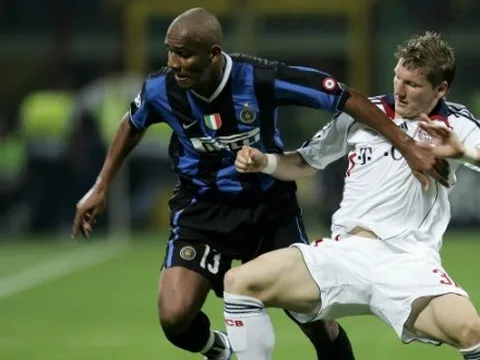 Tòa tháp của Arsenal gây ấn tượng khi kèm Martinelli