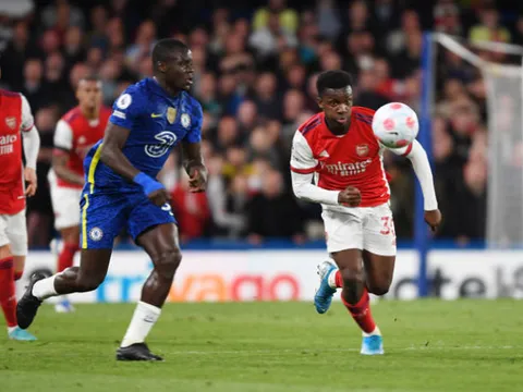 Arteta phát hiện thêm một cỗ máy F1, sẵn sàng đẩy Lacazette lên ghế dự bị