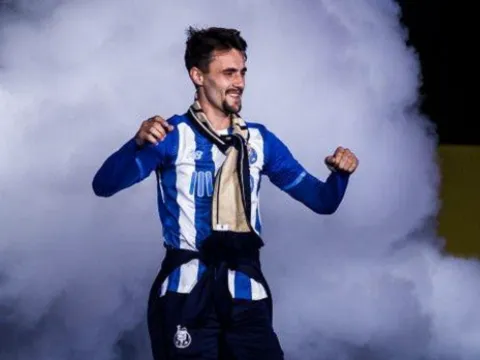 Arsenal đã có cầu thủ hiếu chiến hơn Odegaard