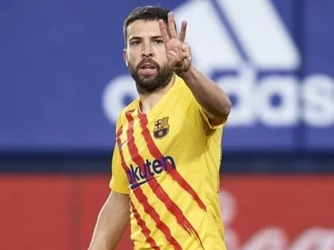Thua sốc Granada, Jordi Alba lập tức ra "mệnh lệnh" cho toàn đội Barca