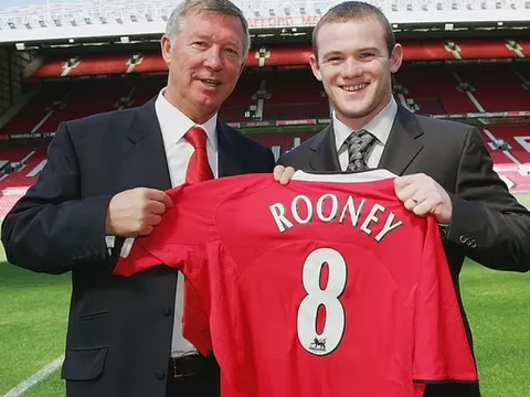 Wayne Rooney từng chửi thẳng mặt Sir Alex: "Bảo ông ta cút đi"
