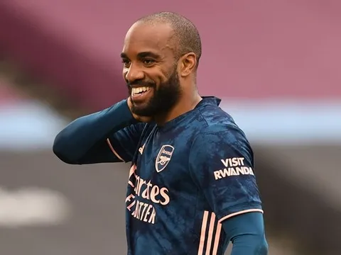 XONG! Mikel Arteta định đoạt tương lai của Lacazette