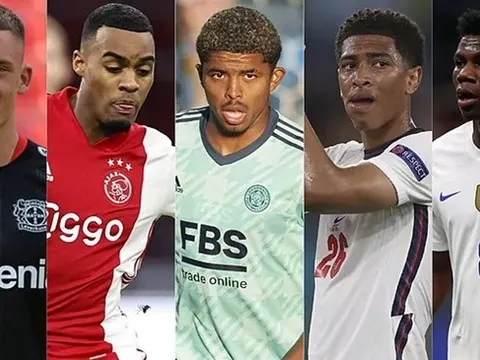 Klopp tiết lộ điều đã làm trong giờ nghỉ giúp Liverpool ngược dòng đẳng cấp